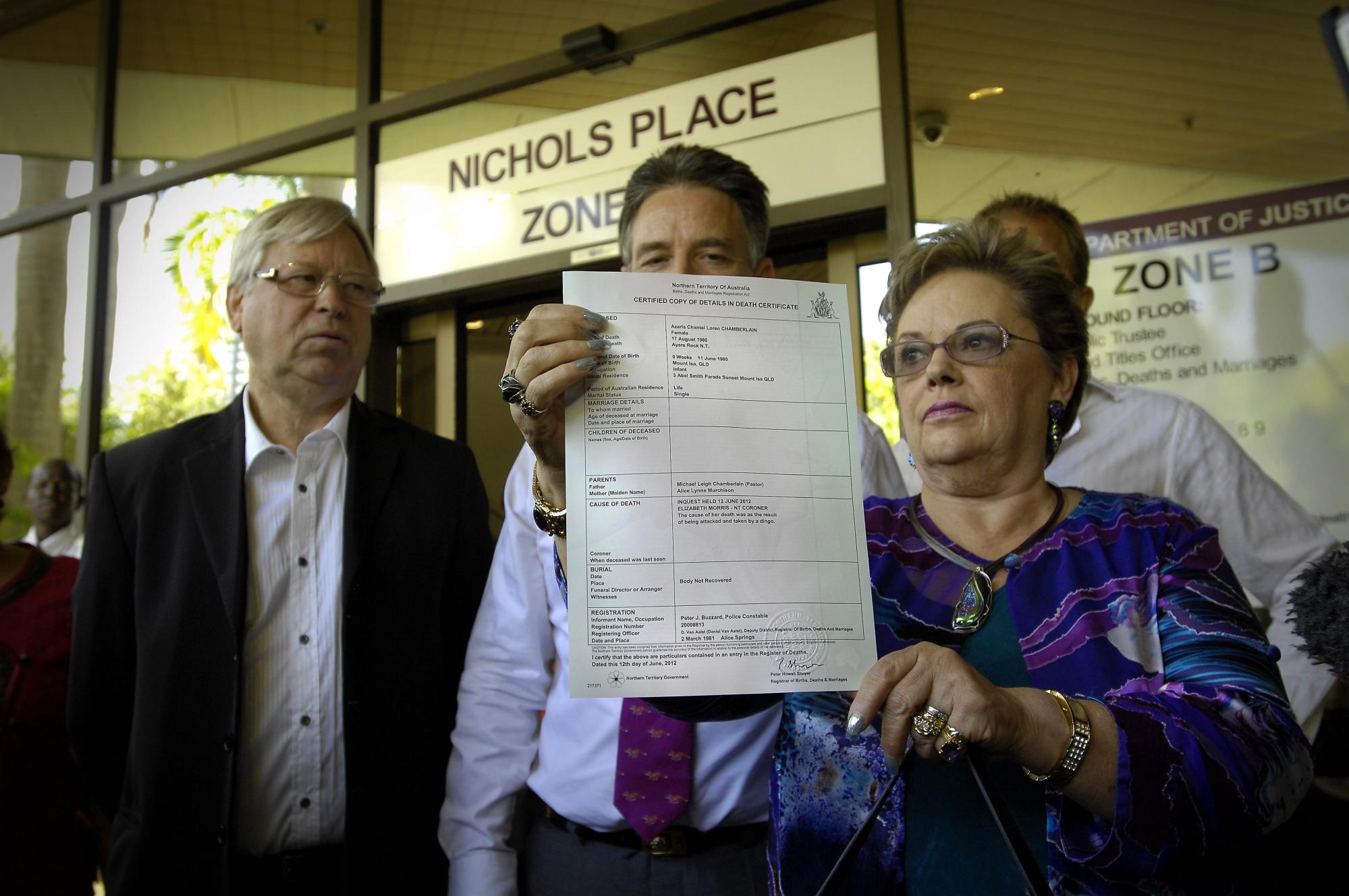 A coroner ruled in 2012 that a dingo took baby Azaria Chamberlain from her tent in the central Australian desert in 1980, ending a saga that saw the baby’s mother Lindy Chamberlain (right) jailed for murder. She was exonerated with the help of scientist Leslie Smith. Photo: EPA