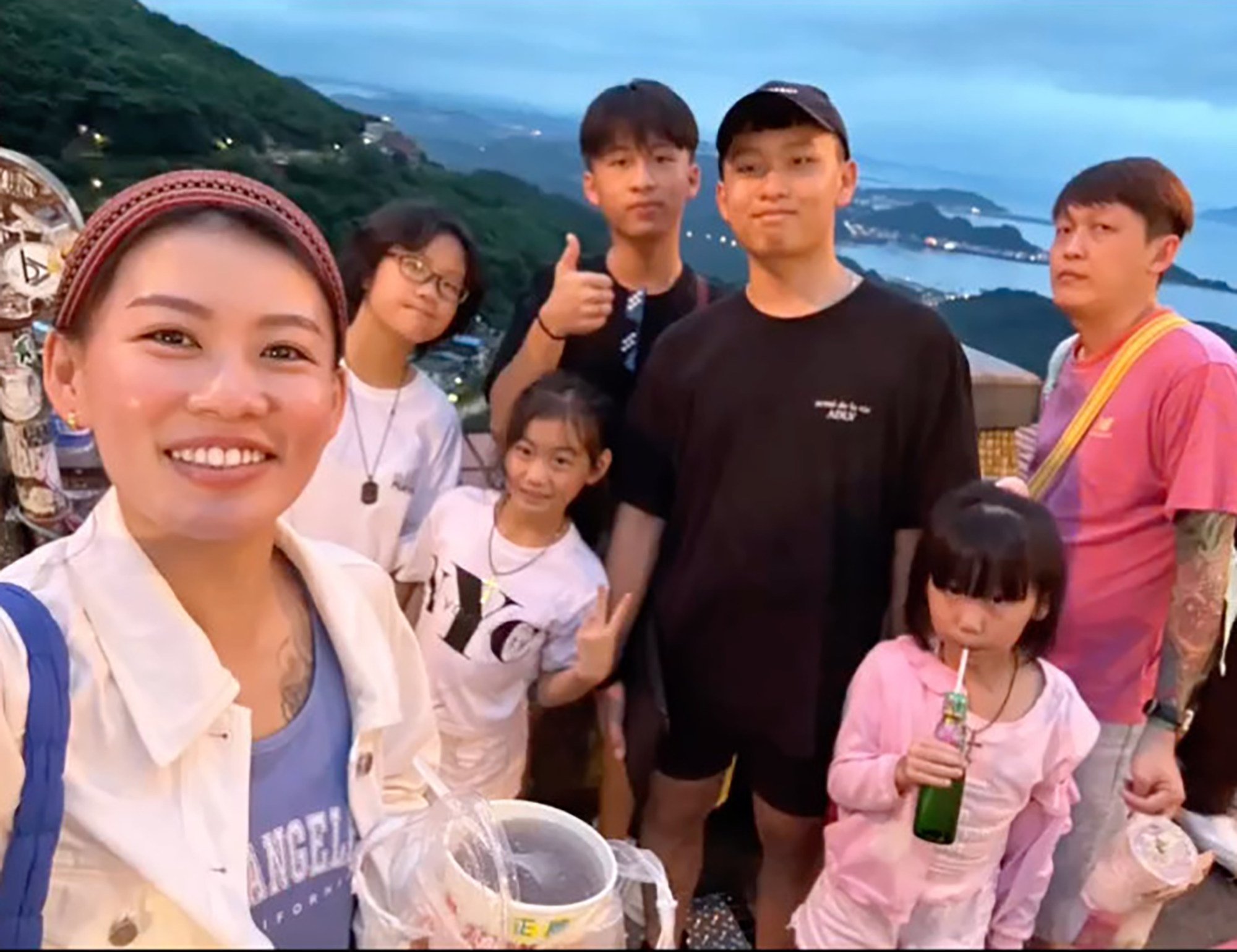 The family’s story has sparked a heated social media debate, dividing opinion. Photo: Instagram/@shirli_ling