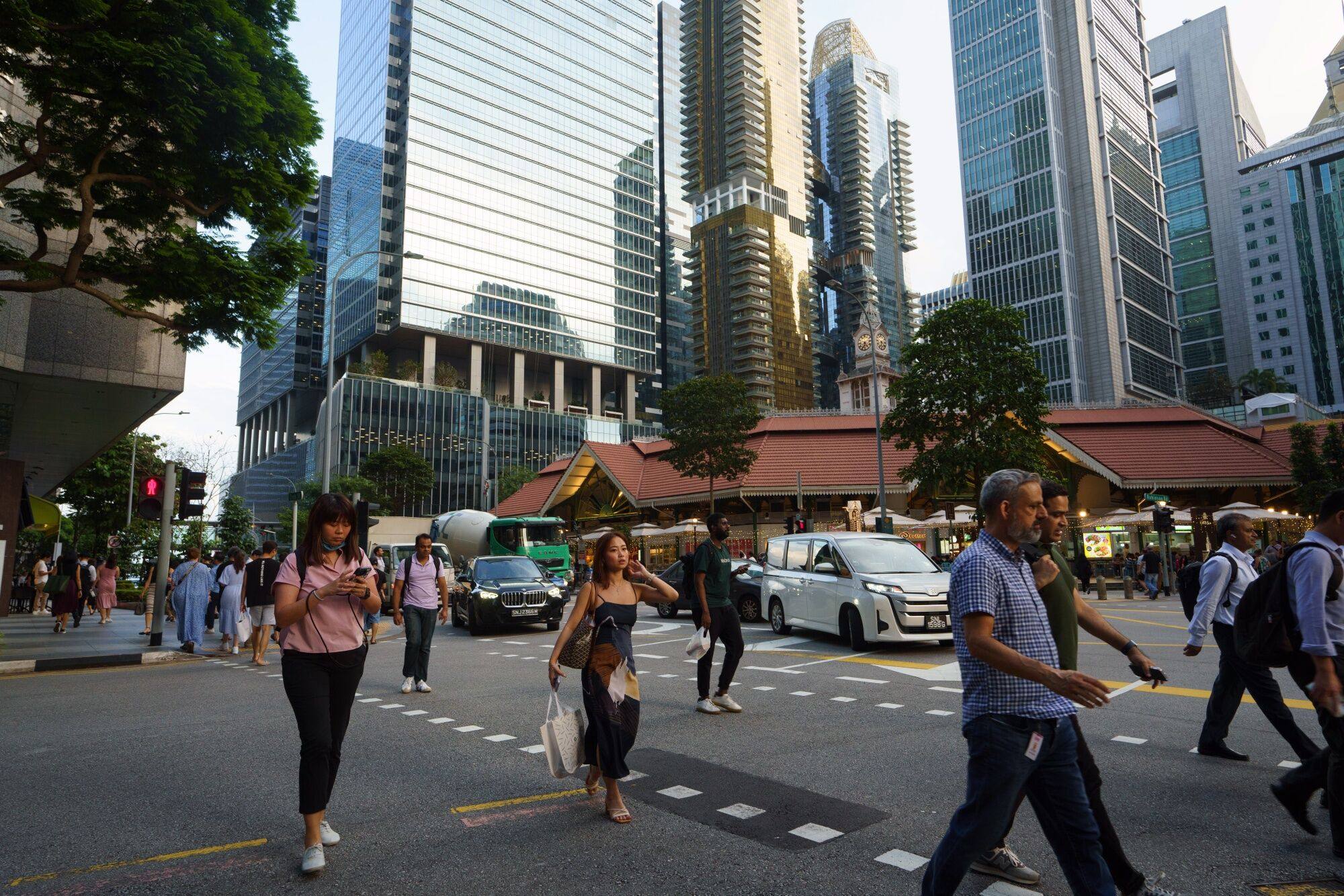 Prime Minister Lee Hsien Loong said Singapore needs foreign talent to stand out in the world. Photo: Bloomberg