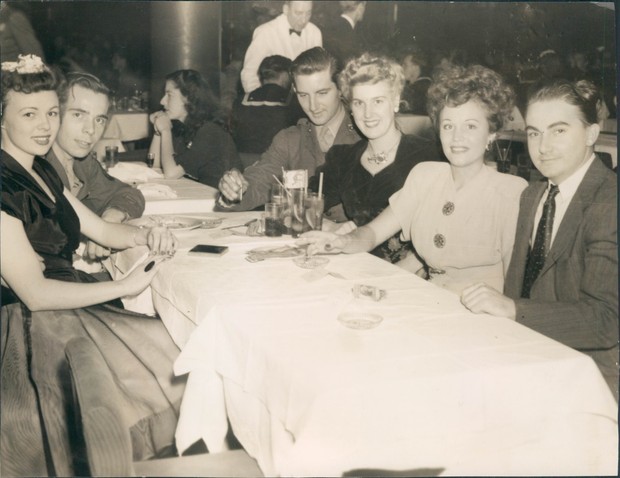 celebration-dinner