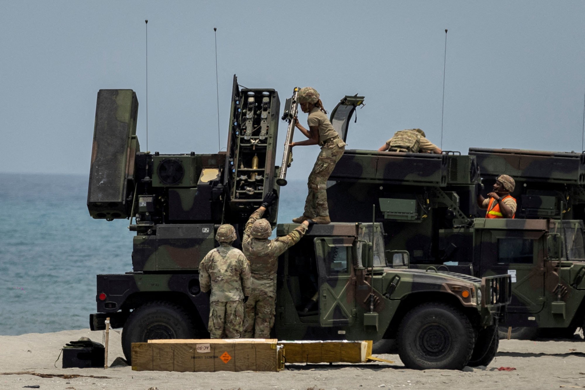 US troops prepare a Stinger missile at a naval base in the Philippines’ Zambales province in April during the annual joint “Balikatan” drills. Photo: Reuters