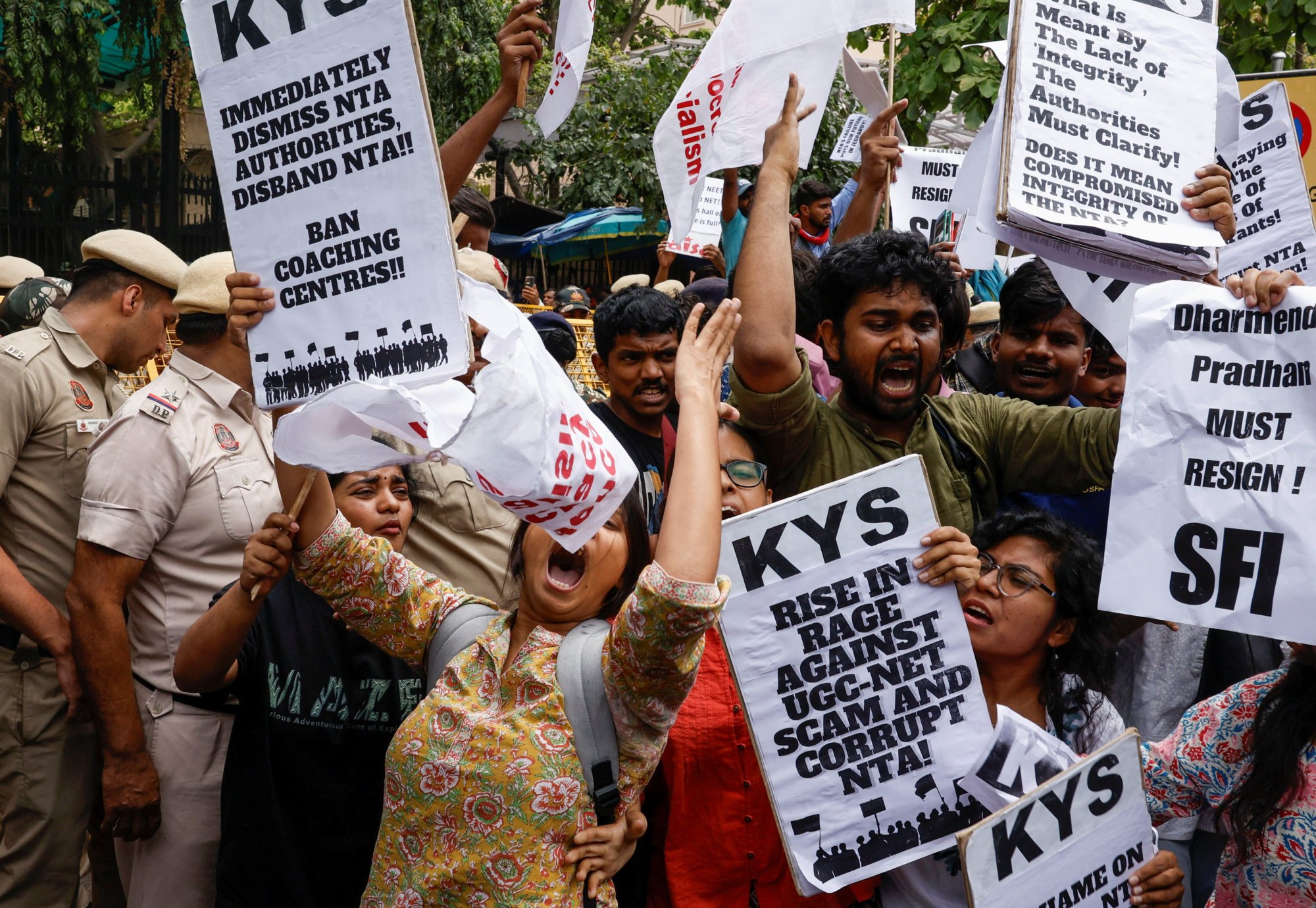 Students holding placards protest outside the Ministry of Education against the cancellation of the UGC-NET examination at New Delhi, on June 20. Photo: Reuters