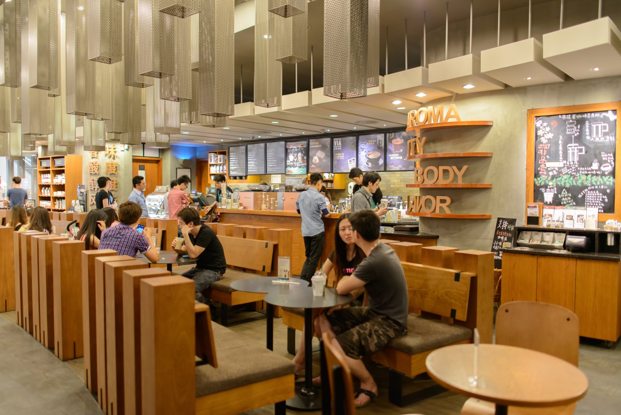 Many “urban drifters” spend the working week staying in coffee shops. Photo: Shutterstock