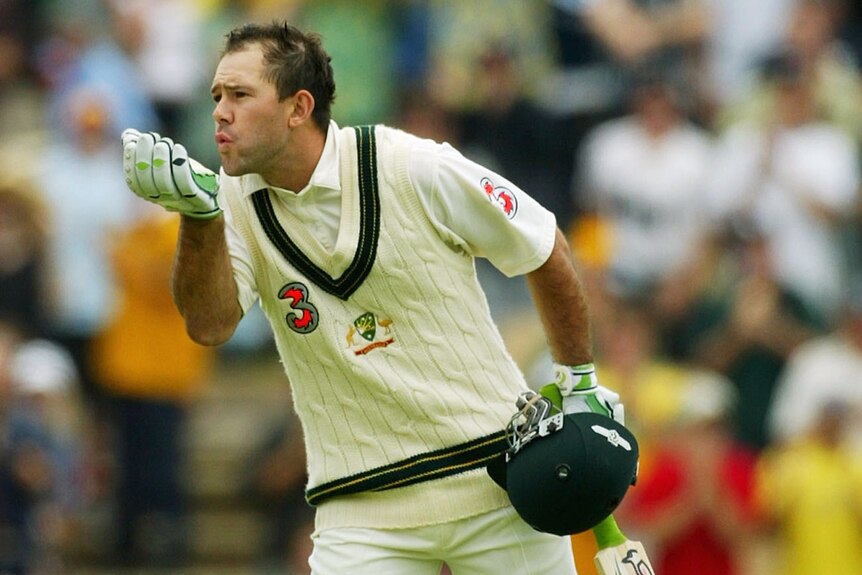 Ricky Ponting blows a kiss