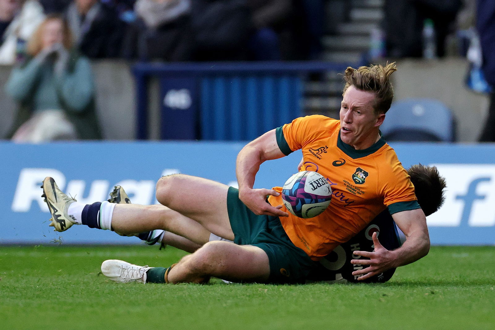 Harry Potter scores for the Wallabies.