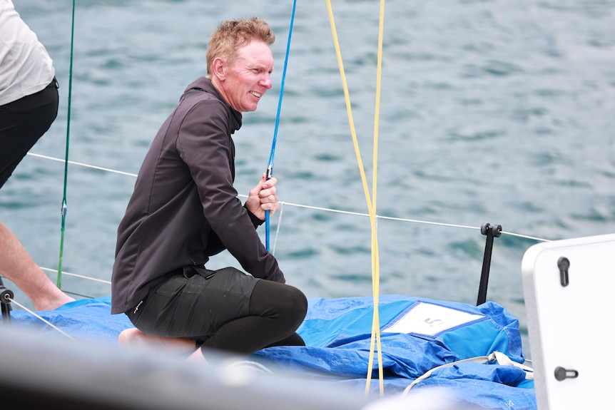 Luke Watkins, Proco Ross overboard 2