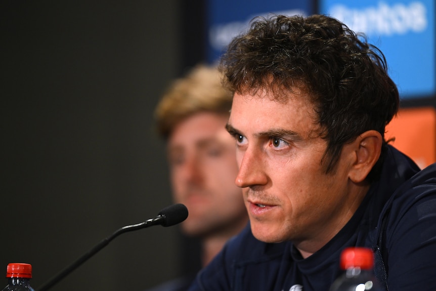 Geraint Thomas talks