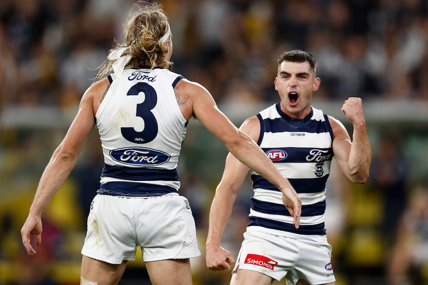 Shaun Mannagh celebrates a goal