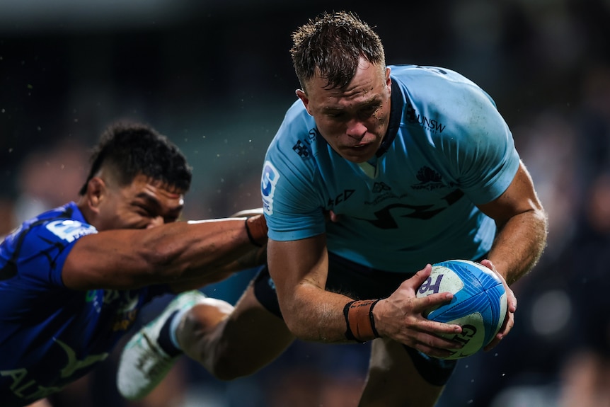 Darby Lancaster scores for Waratahs