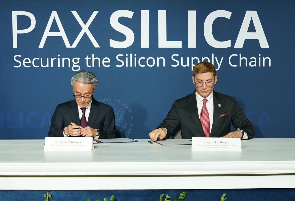 Japanese Ambassador to the US Shigeo Yamada and US Under Secretary of State for Economic Affairs Jacob Helberg sign the Pax Silica Declaration in Washington on December 11. Photo: Getty Images/AFP Japanese Ambassador to the US Shigeo Yamada and US Under Secretary of State for Economic Affairs Jacob Helberg sign the Pax Silica Declaration in Washington on December 11. Photo: Getty Images/AFP