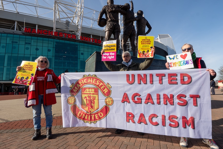 Manchester United fans protest outside Old Trafford
