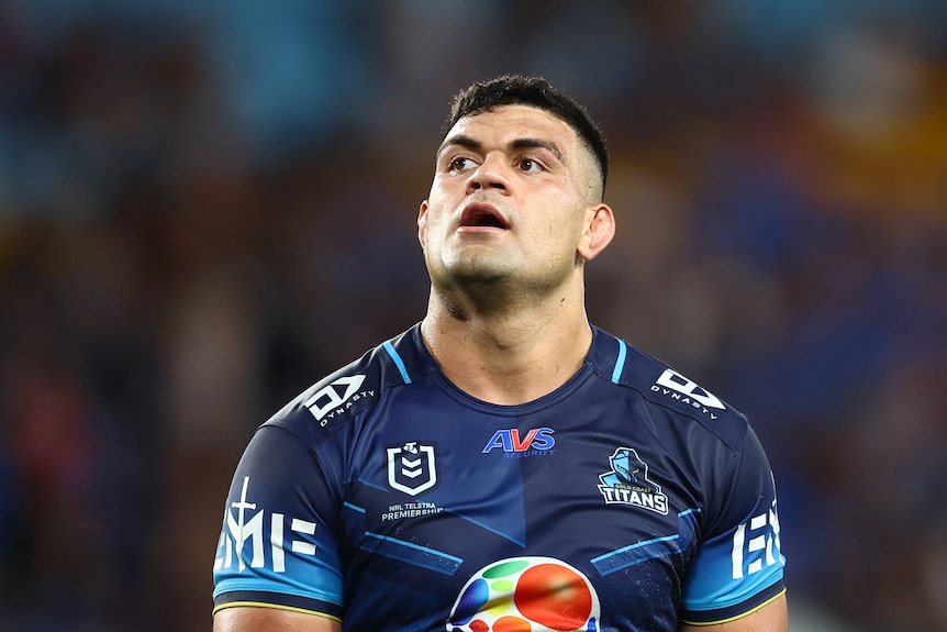 David Fifita looks upwards while playing for the Titans
