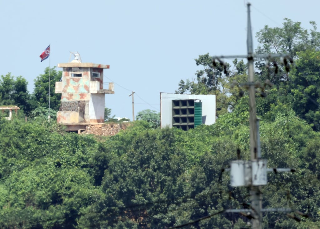 A North Korean guard post near the border city of Paju, is seen along with a loudspeaker installation used to blare noise across the border into the South, in August 2025. Photo: Yonhap/dpa