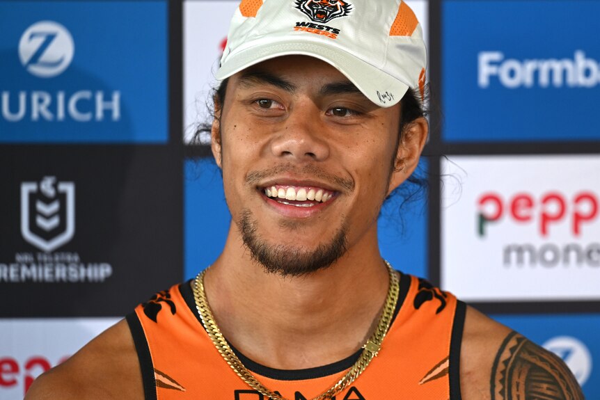 Jaroms Luai speaks to reporters at a Wests tigers media conference.