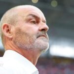 Clarke steps down as Scotland boss after World Cup exit