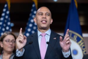DHS Delivers a Devastating Schooling to Jeffries and Dems Who Show Up at Newark ICE Facility