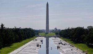 The Insane Obsession With Sabotaging the D.C. Reflecting Pool Results in an Arrest