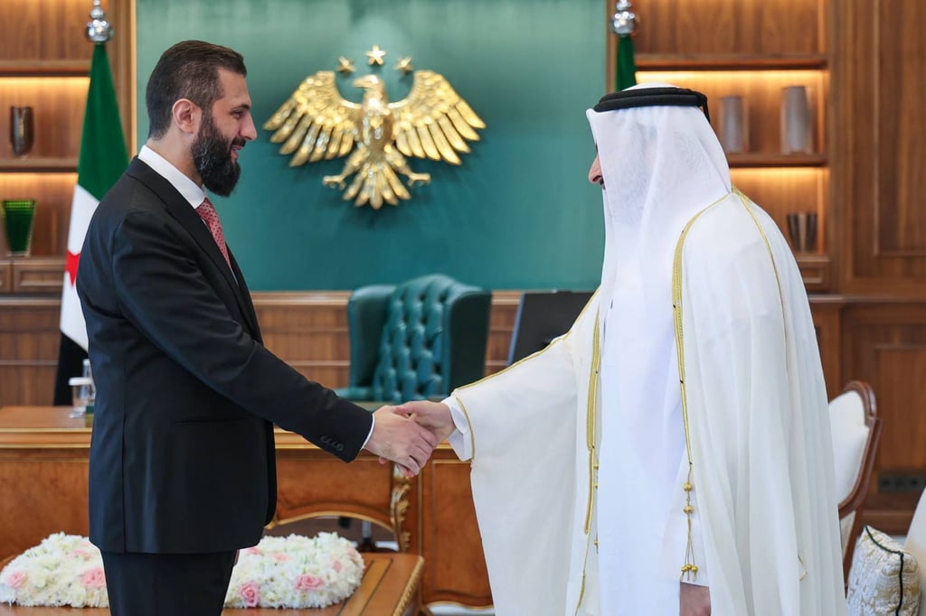 Syrian President Ahmed al-Sharaa meets with Qatar’s Minister of State Mohammed bin Abdulaziz Al Khulaifi at the People’s Palace in Damascus on Saturday. Photo: dpa Syrian President Ahmed al-Sharaa meets with Qatar’s Minister of State Mohammed bin Abdulaziz Al Khulaifi at the People’s Palace in Damascus on Saturday. Photo: dpa