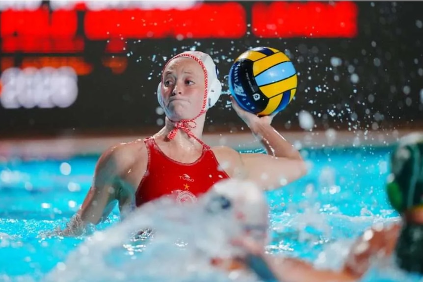 Abby Andrews shoots