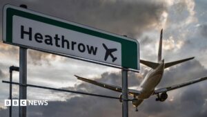 Heathrow Airport warns third runway could be delayed by four years