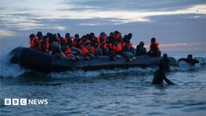 UK-France ‘one in, one out’ migrant scheme scrapped